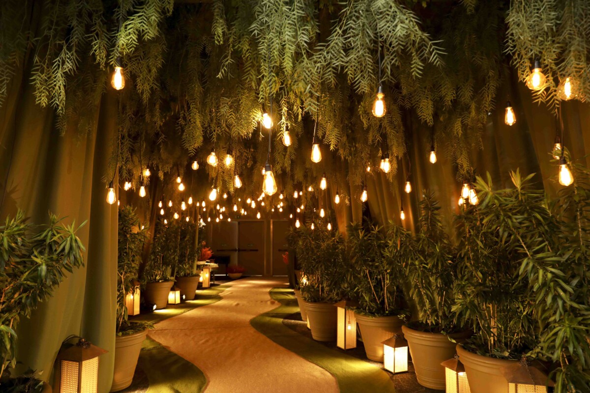 Entrada imersiva de evento no Center Convention